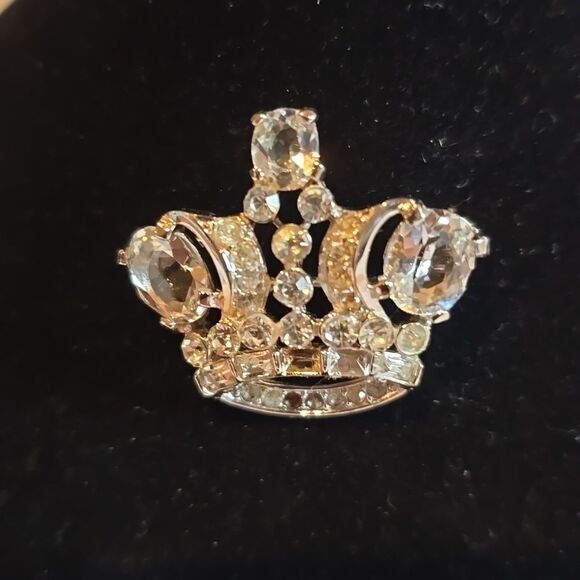 Tifari Jewelry - TIFARI CROWN PIN! Vintage Jewlery, Stamped, 1950's!